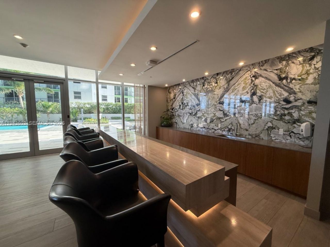 488 NE 18th St, Unit 3300, Miami, FL 33132 Photo