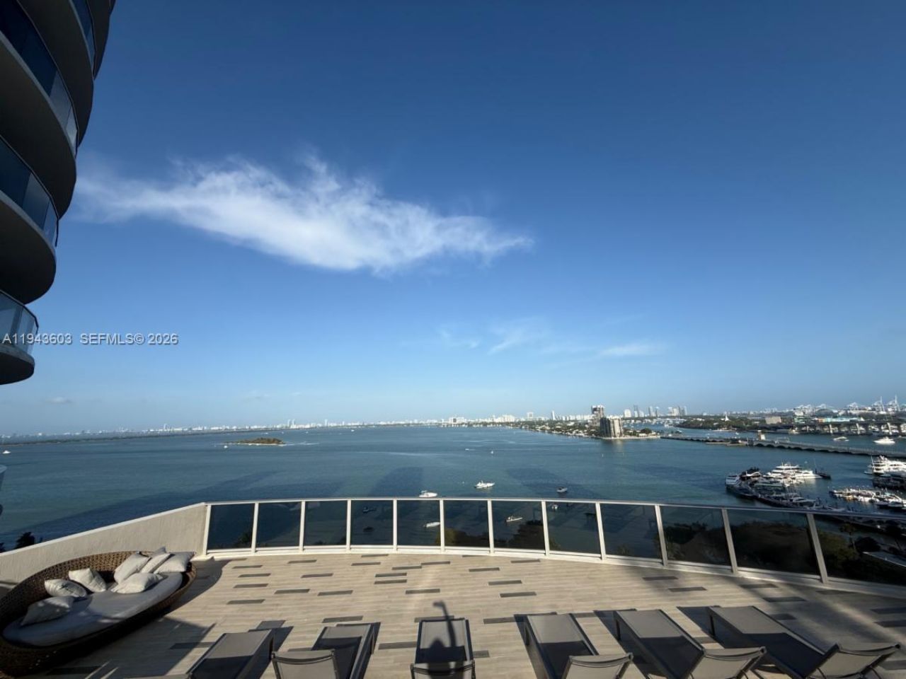 488 NE 18th St, Unit 3300, Miami, FL 33132 Photo