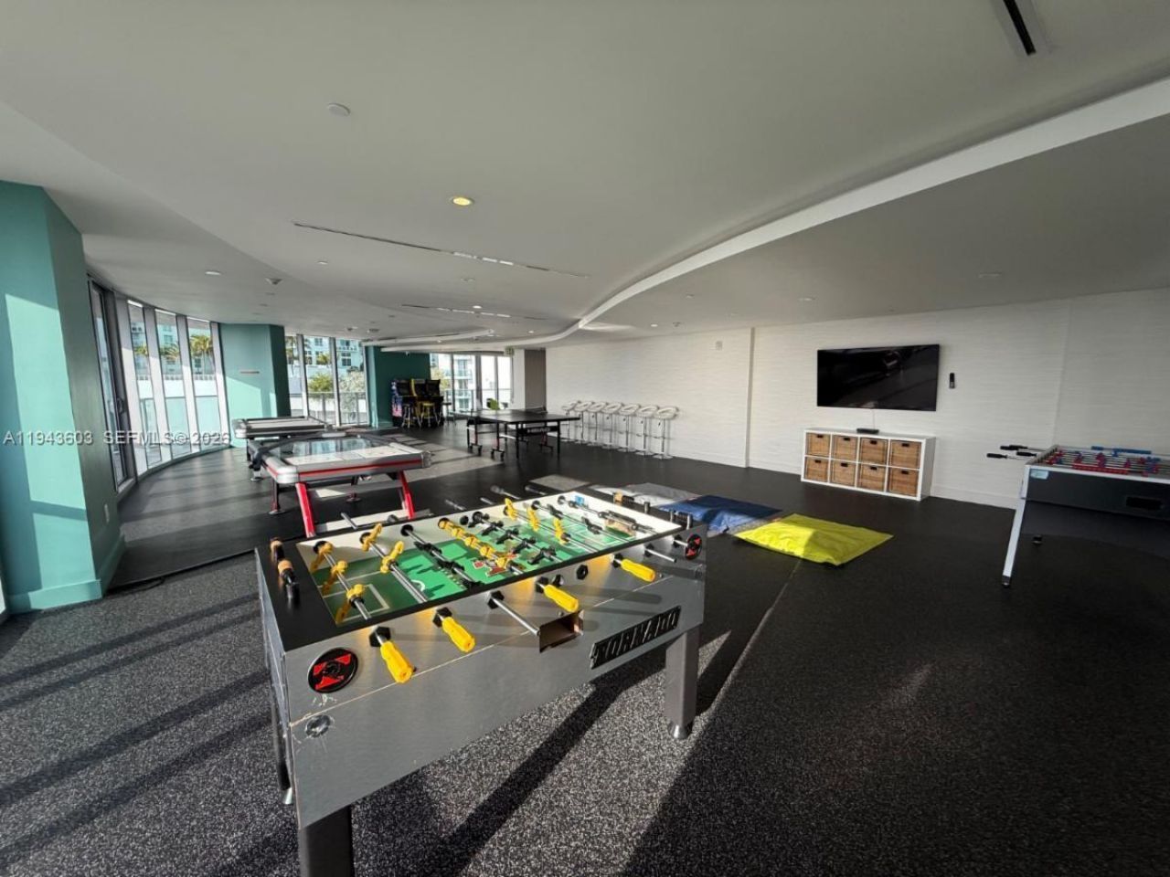 488 NE 18th St, Unit 3300, Miami, FL 33132 Photo