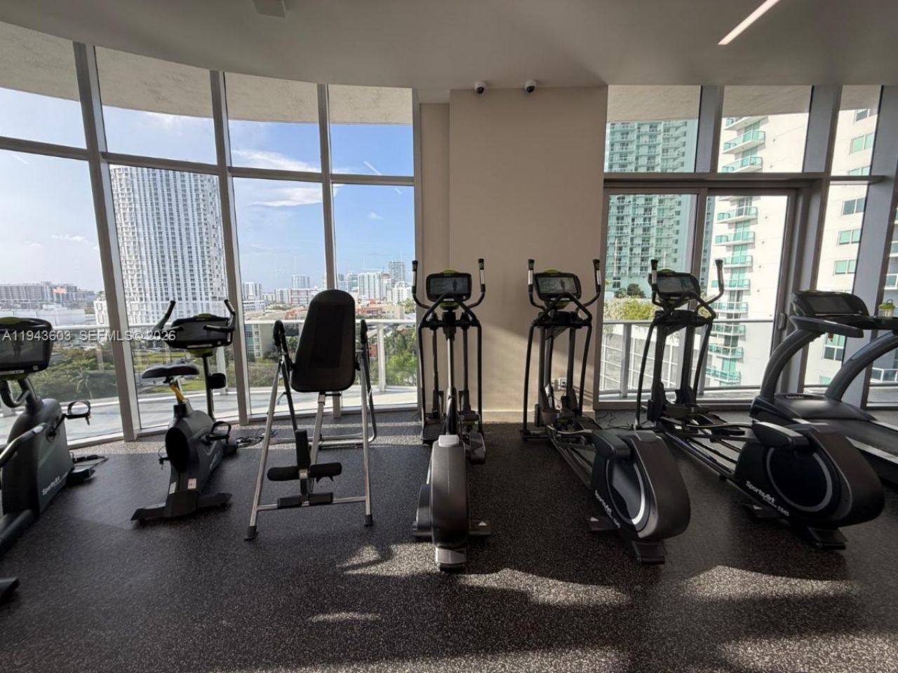 488 NE 18th St, Unit 3300, Miami, FL 33132 Photo