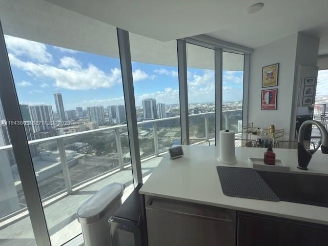 488 NE 18th St, Unit 3300, Miami, FL 33132 Photo