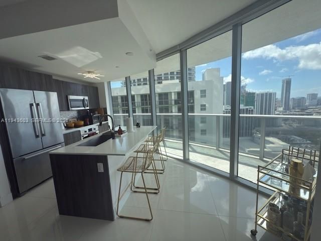 488 NE 18th St, Unit 3300, Miami, FL 33132 Photo