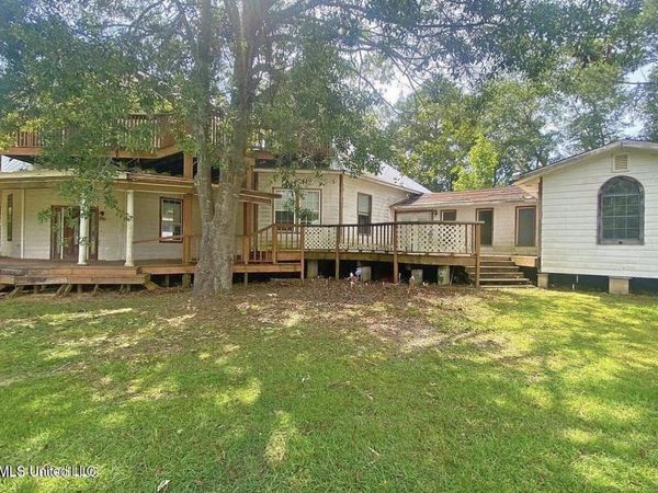1626 Pleasant Ridge Road, Forest, MS 39074