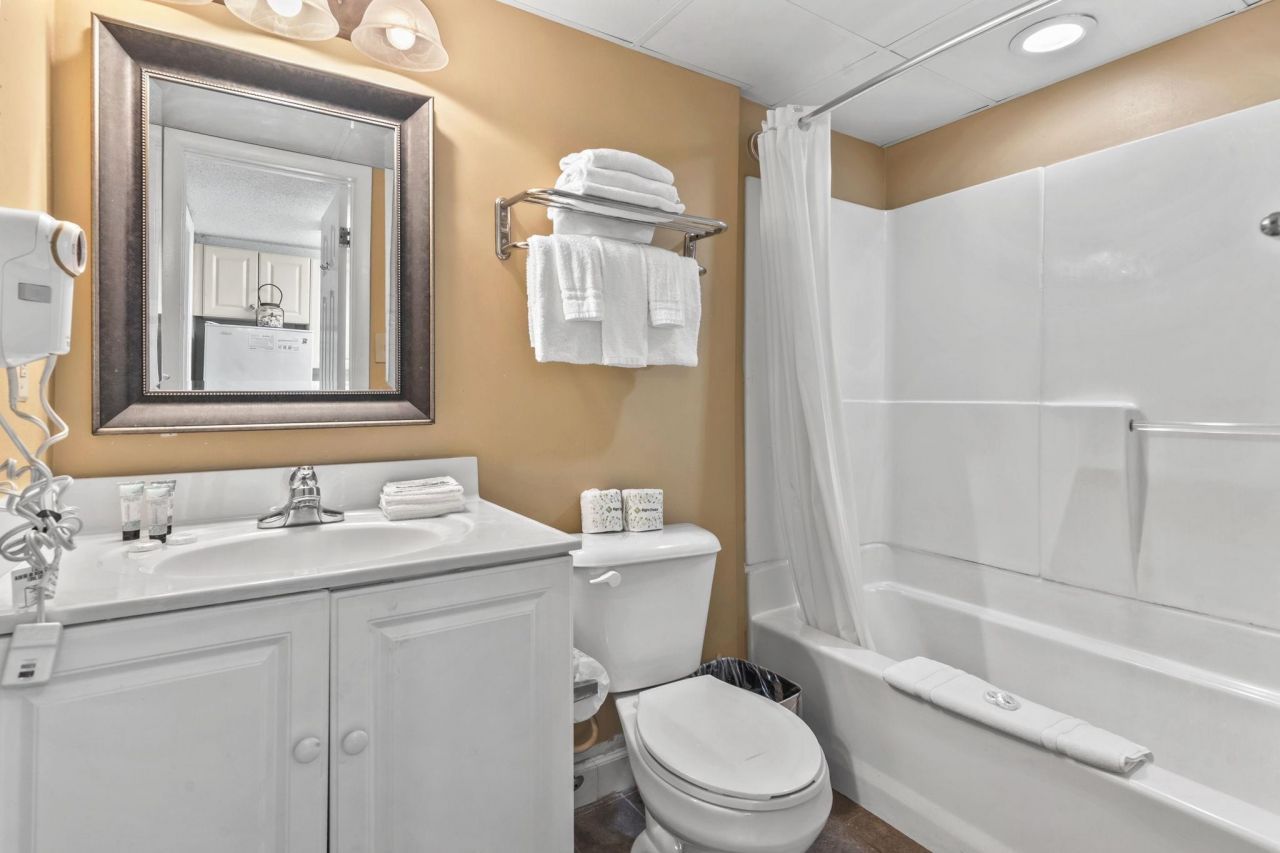 201 74th Ave. N Photo 9