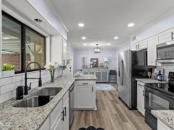 5505 Hickory Ridge Drive, Bossier City, LA 71111