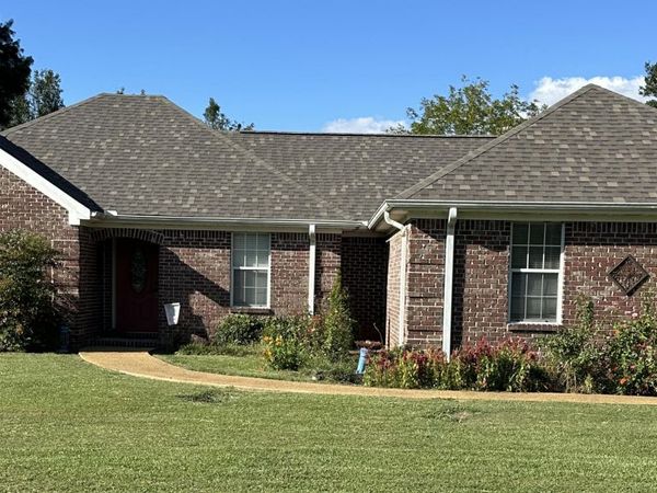 1001 Sleepy Hollow Drive, Myrtle, MS 38650