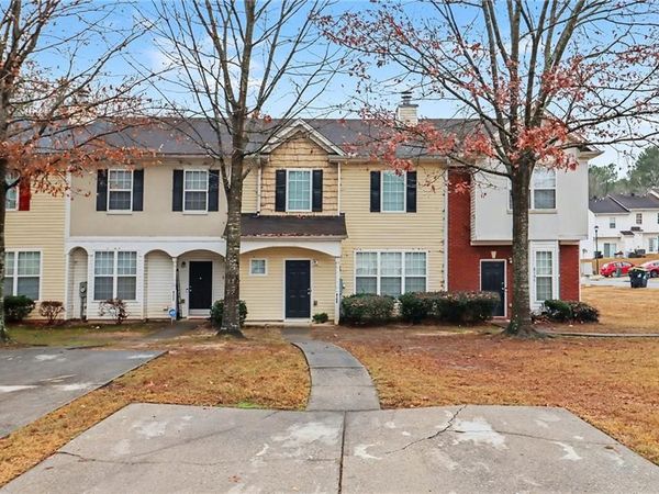 6109 Camden Forrest Drive, Riverdale, GA 30296