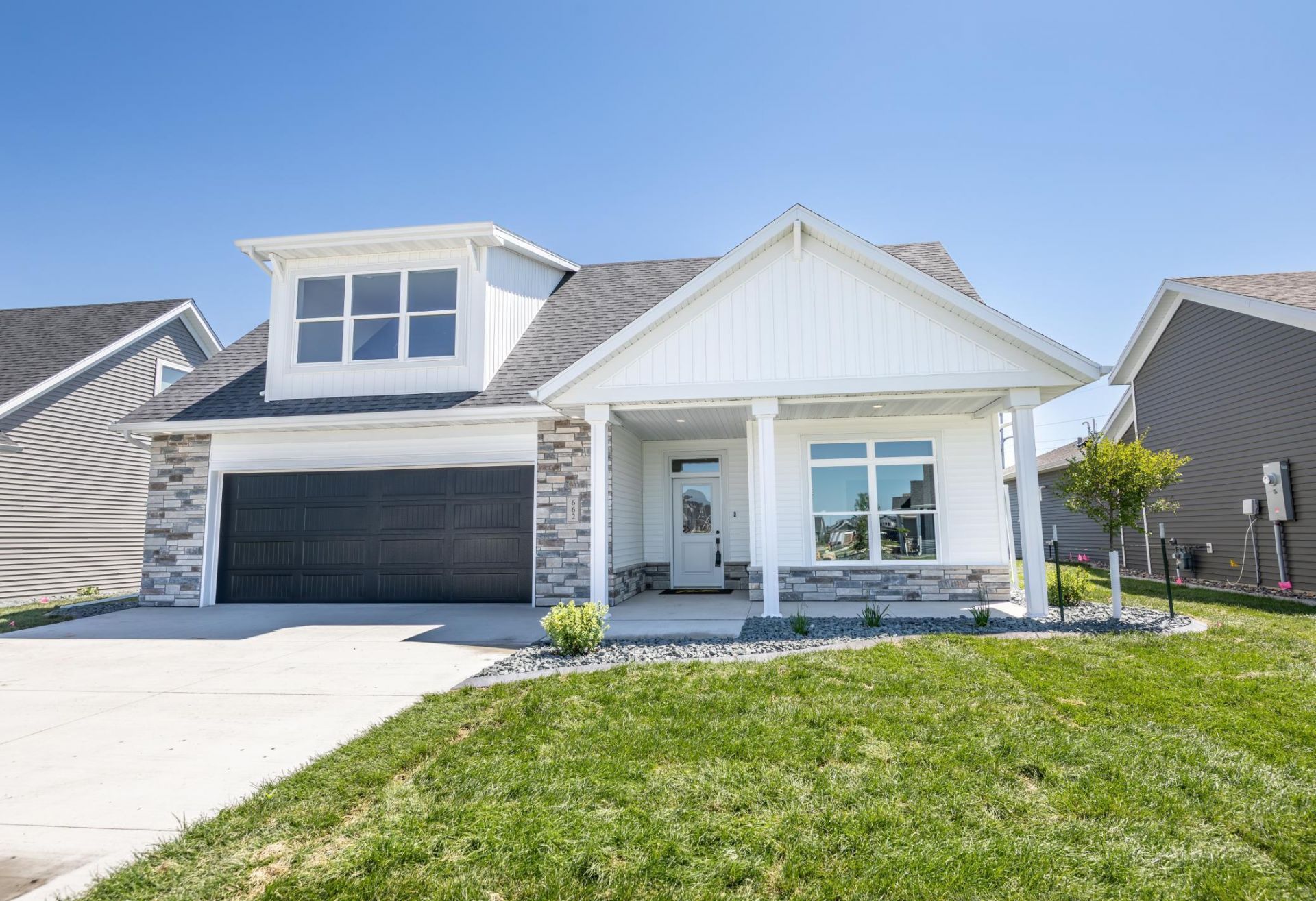 662 Rania Way W, West Fargo, ND 58078 Main Photo