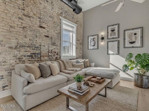 105 W Jackson Ave, Knoxville, TN 37902