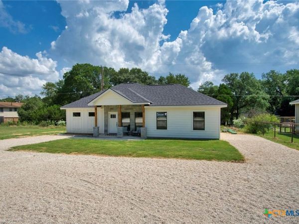 1112 Green Hill Drive, Canyon Lake, TX 78133