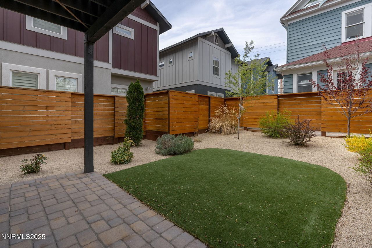 210 Stewart Street, Reno, NV 89501 Photo