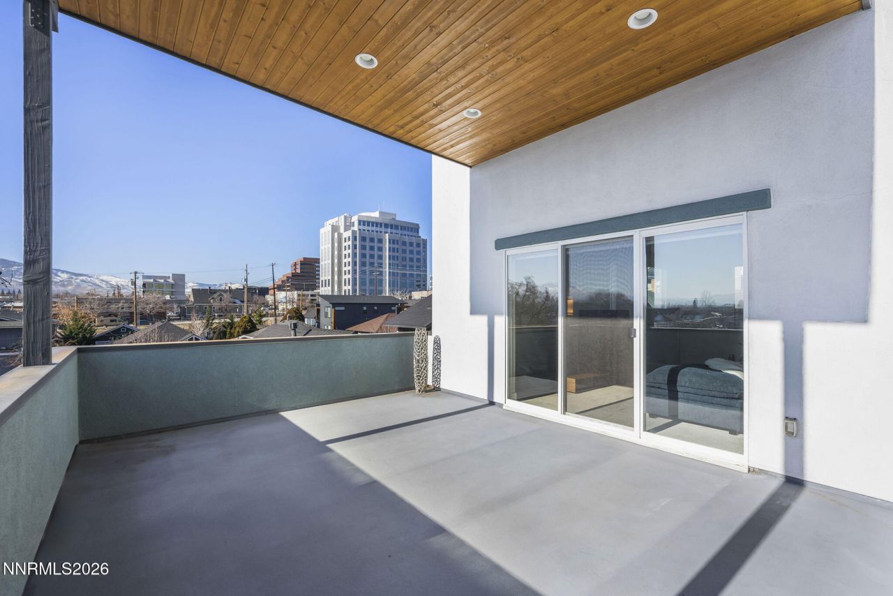 210 Stewart Street, Reno, NV 89501 Photo