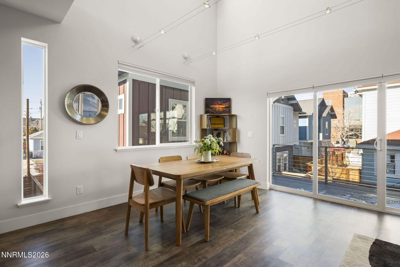 210 Stewart Street, Reno, NV 89501 Photo