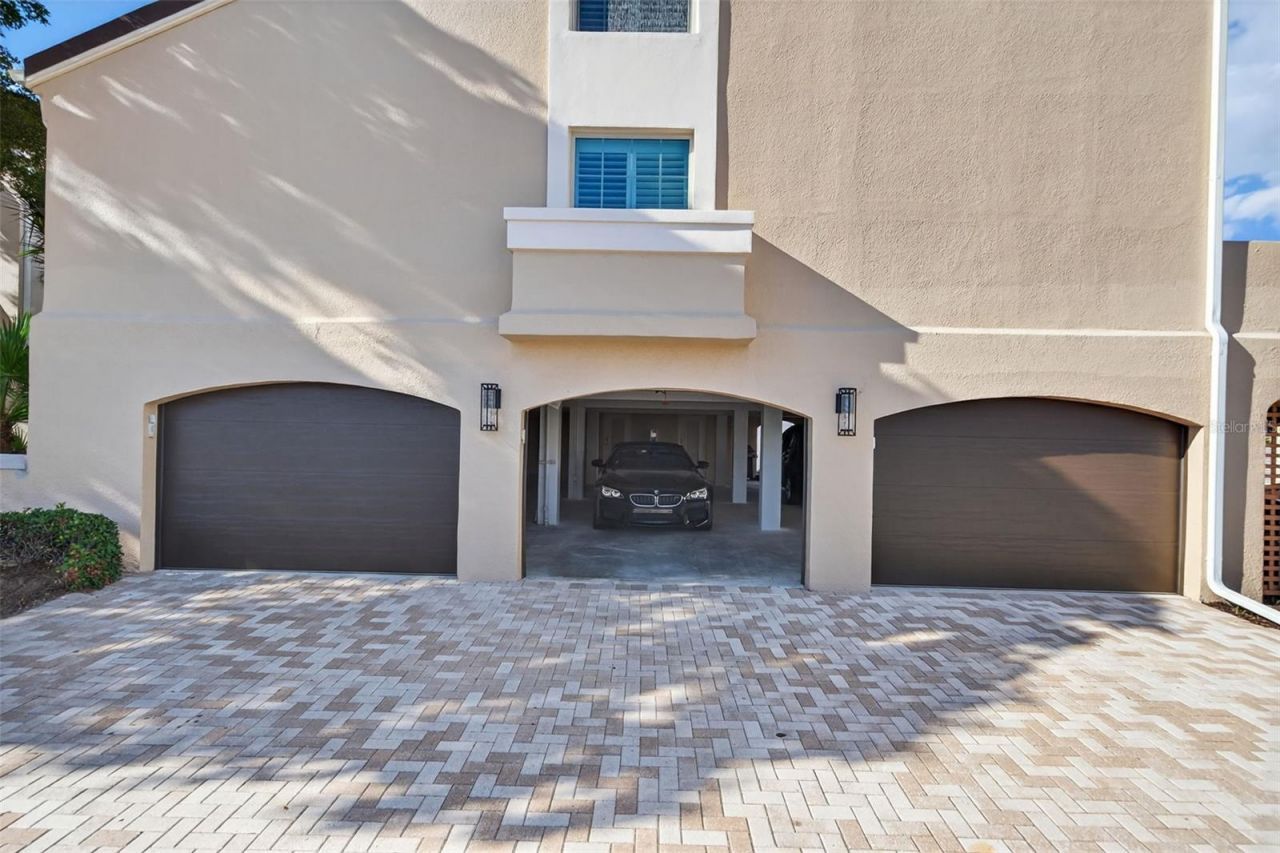 1163 Coquille Street, Unit 207, Sarasota, FL 34242 Photo