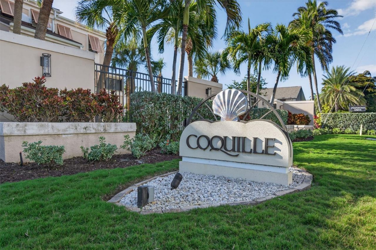 1163 Coquille Street, Unit 207, Sarasota, FL 34242 Photo