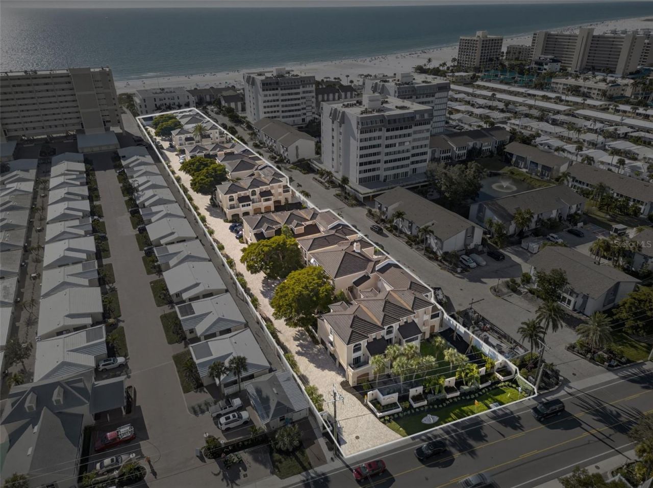 1163 Coquille Street, Unit 207, Sarasota, FL 34242 Photo