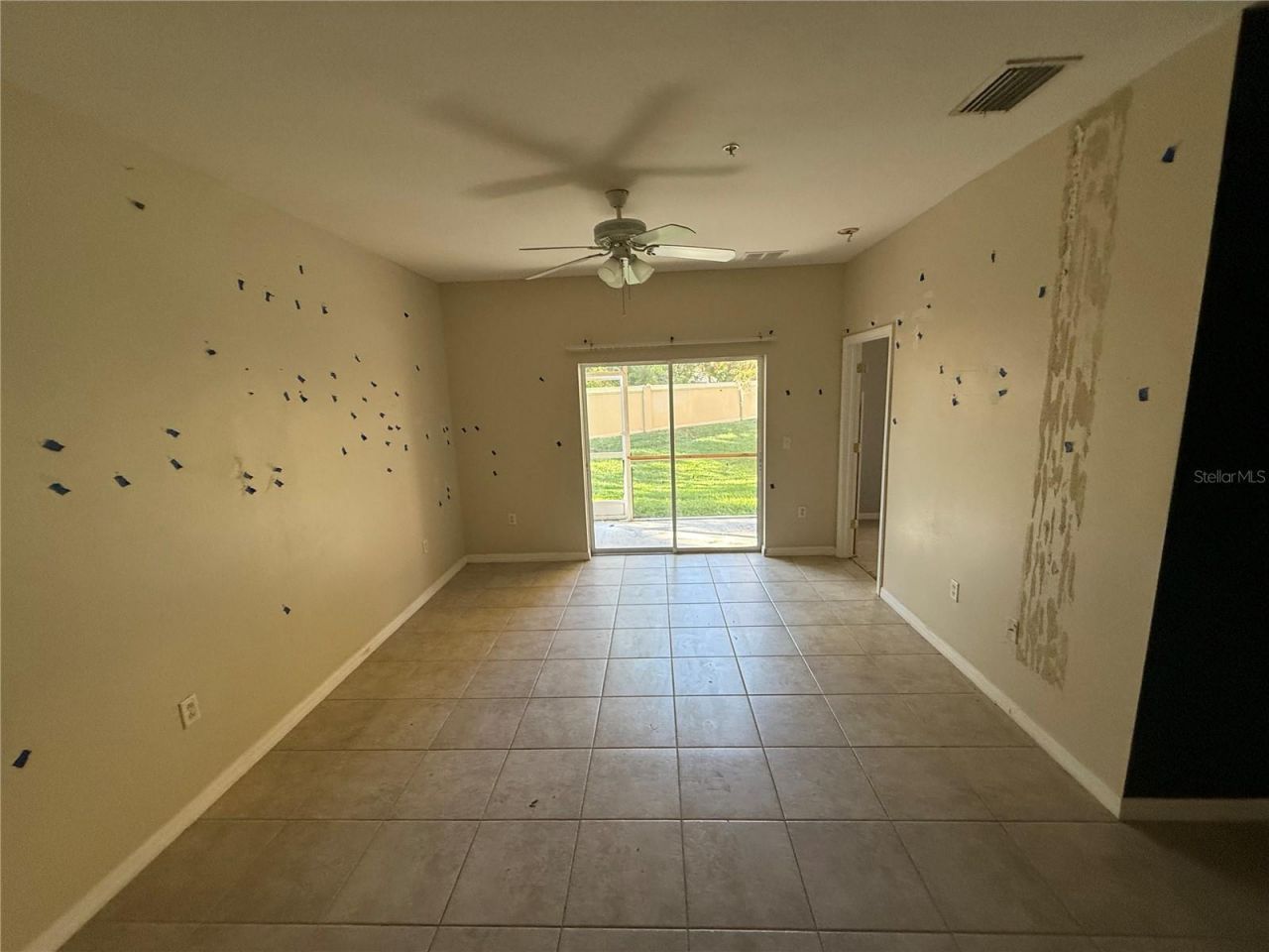 3693 Parkridge Circle, Unit 7-101, Sarasota, FL 34243 Photo