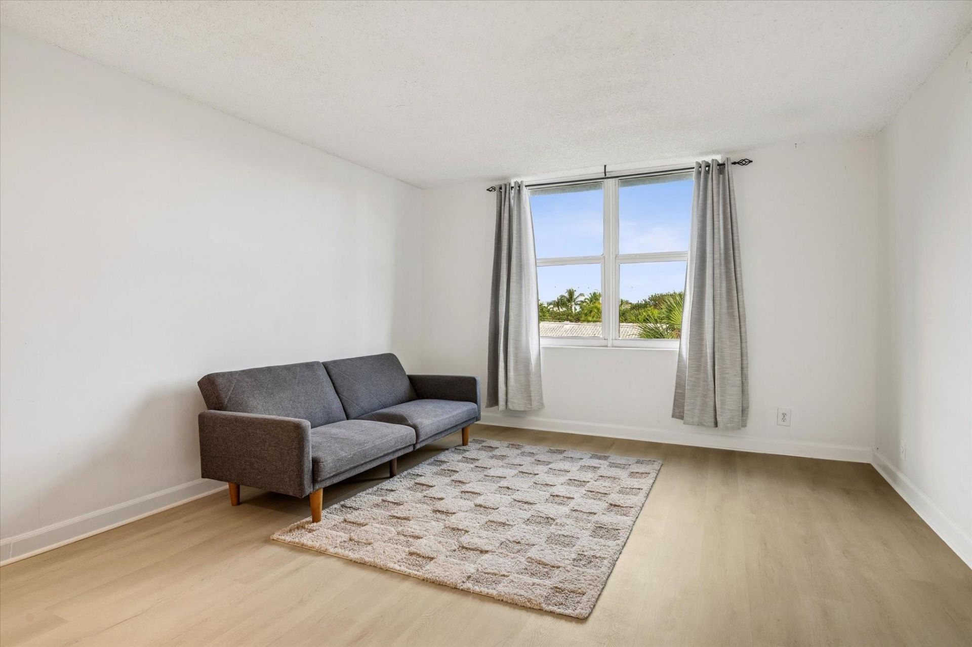 3000 N Ocean Boulevard, Unit 405, Fort Lauderdale, FL 33308 Photo