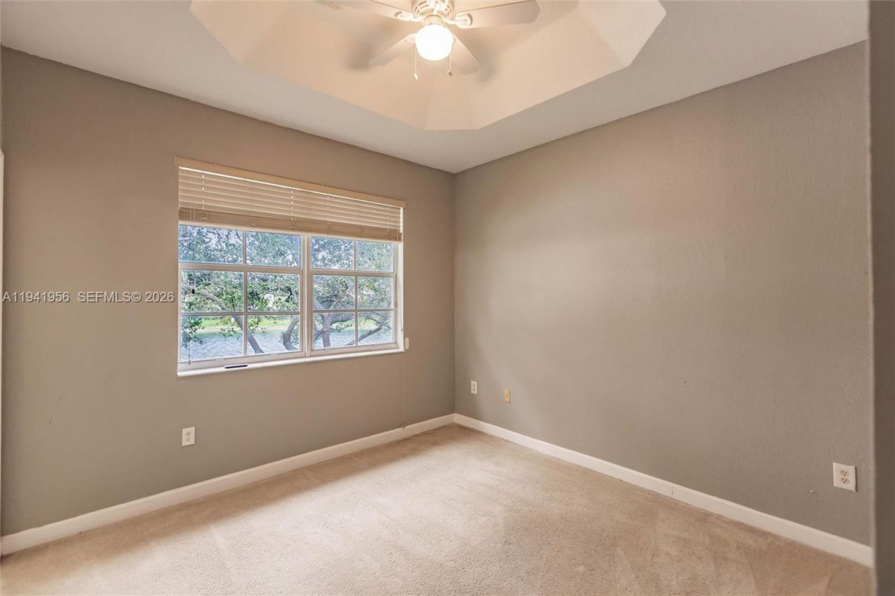 9333 SW 227th St, Unit 6-6, Cutler Bay, FL 33190 Photo