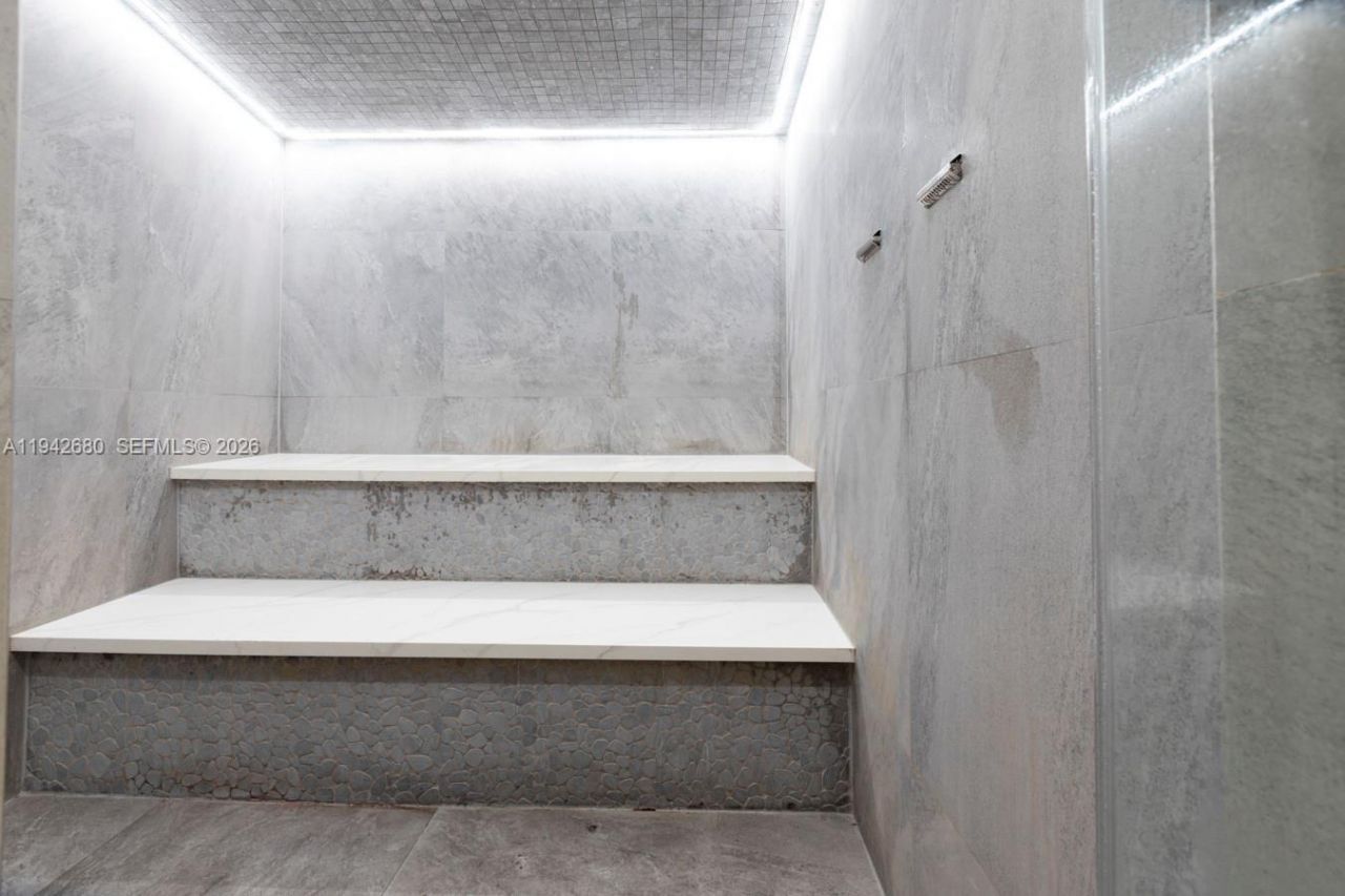 3029 NE 188 St, Unit 711, Aventura, FL 33180 Photo