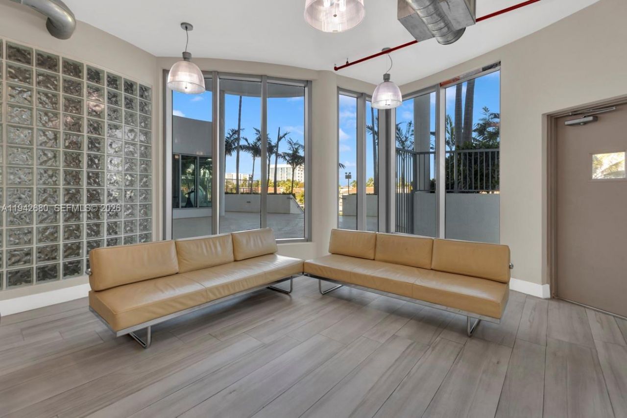 3029 NE 188 St, Unit 711, Aventura, FL 33180 Photo