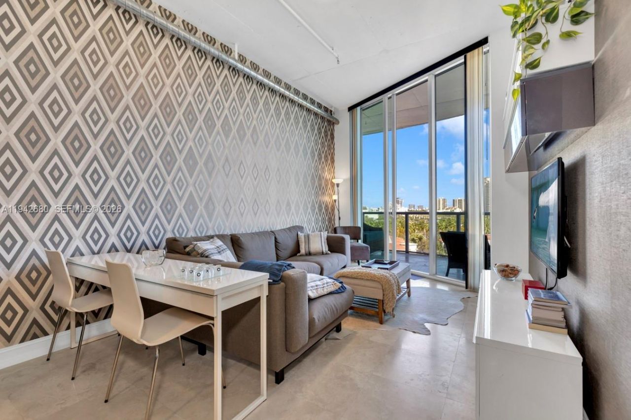 3029 NE 188 St, Unit 711, Aventura, FL 33180 Photo