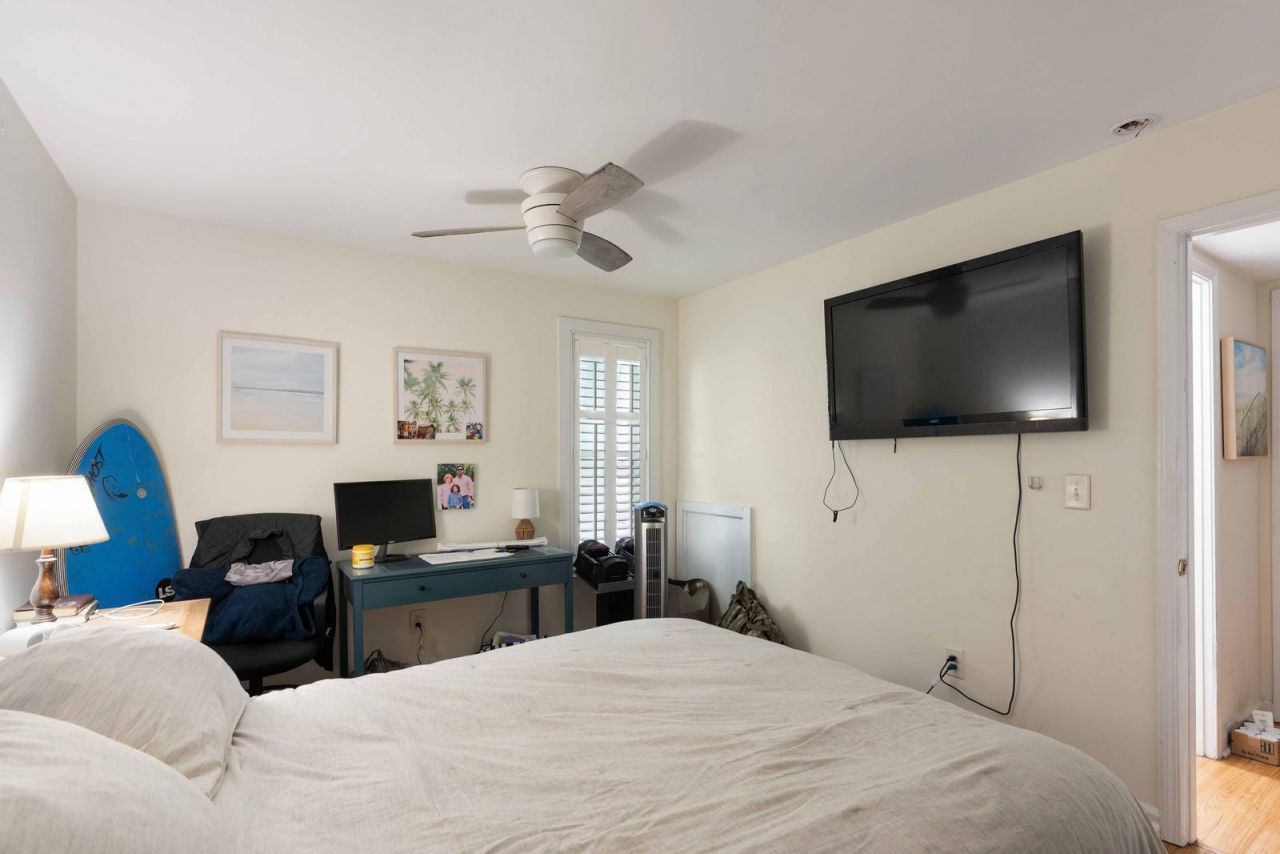 1501 Ben Sawyer Boulevard Photo 9