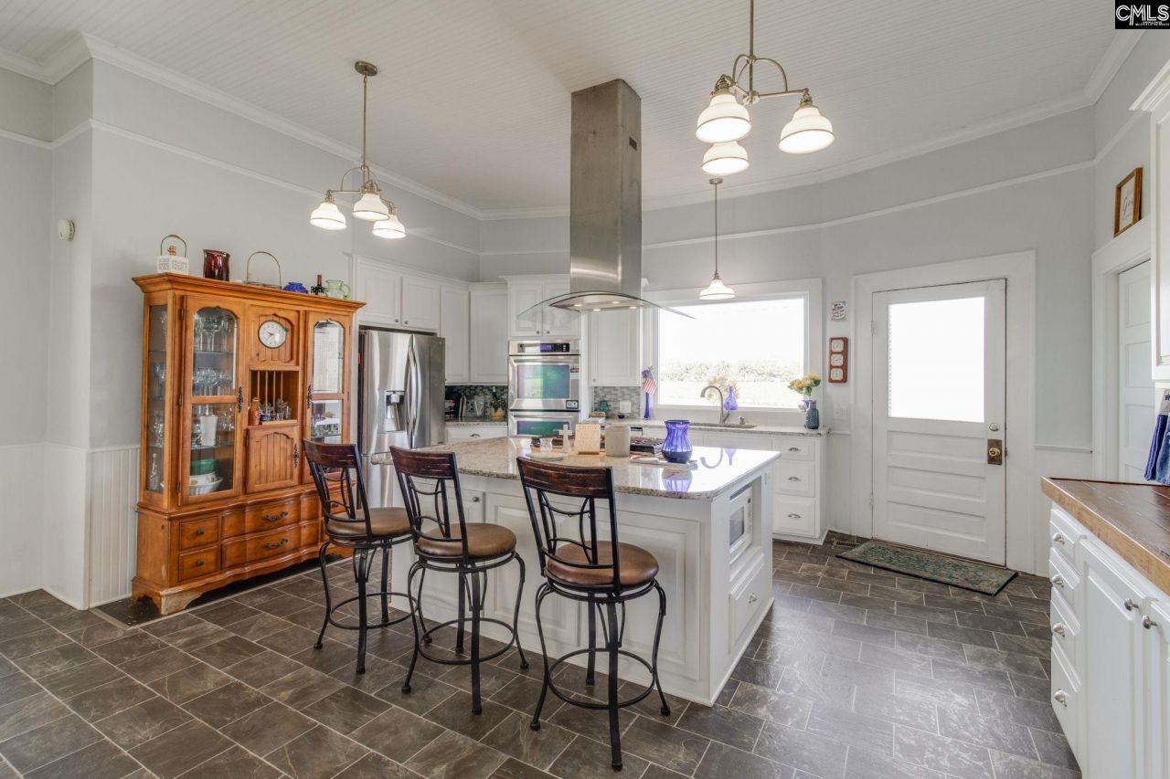 2530 St. Charles Road  Photo 14