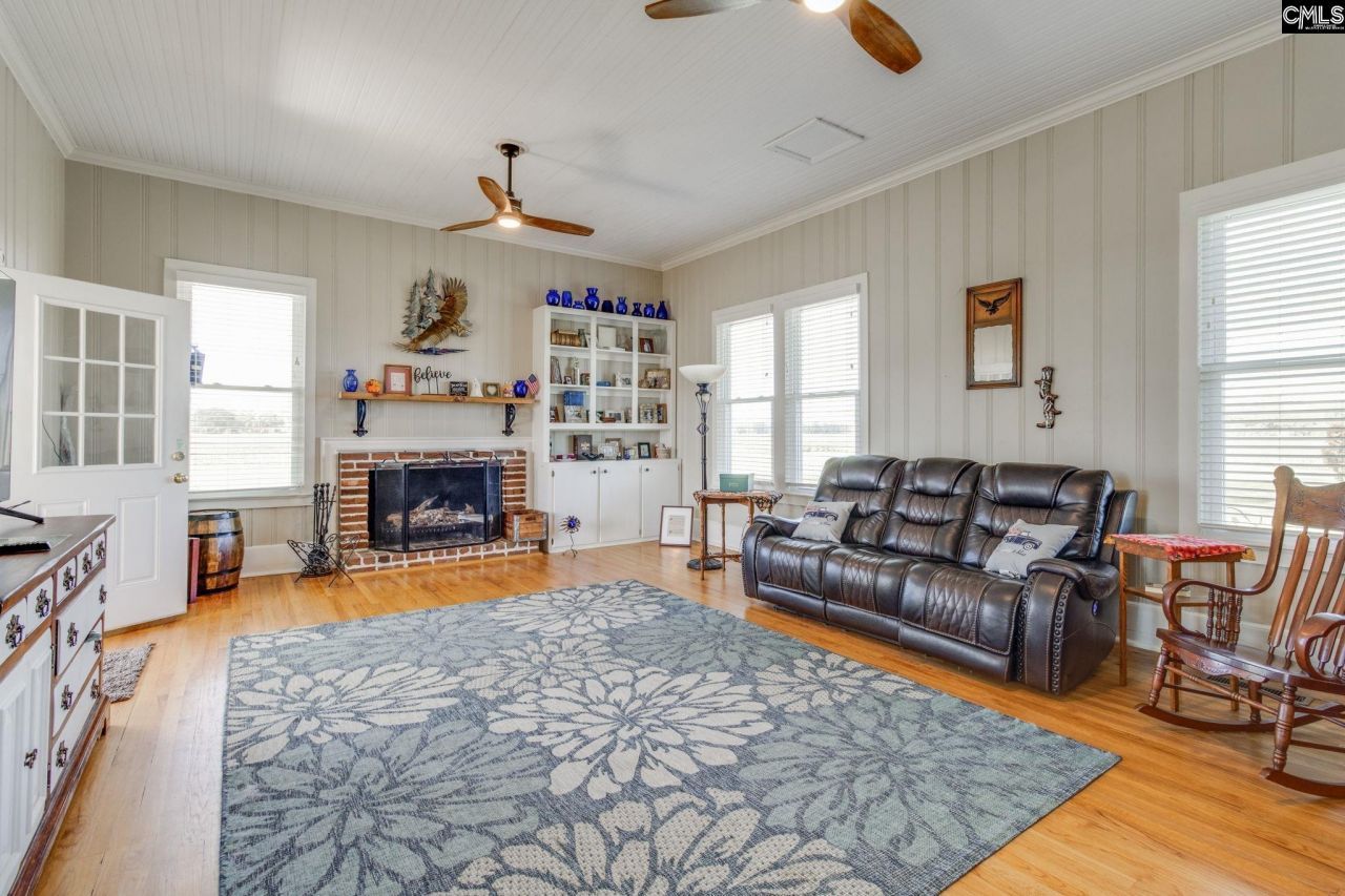 2530 St. Charles Road  Photo 16