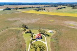 2530 St. Charles Road  photo 4