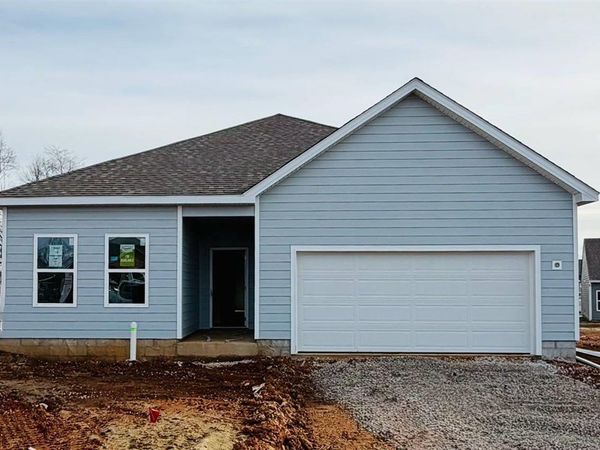 586 Merit Court, Bowling Green, KY 42101