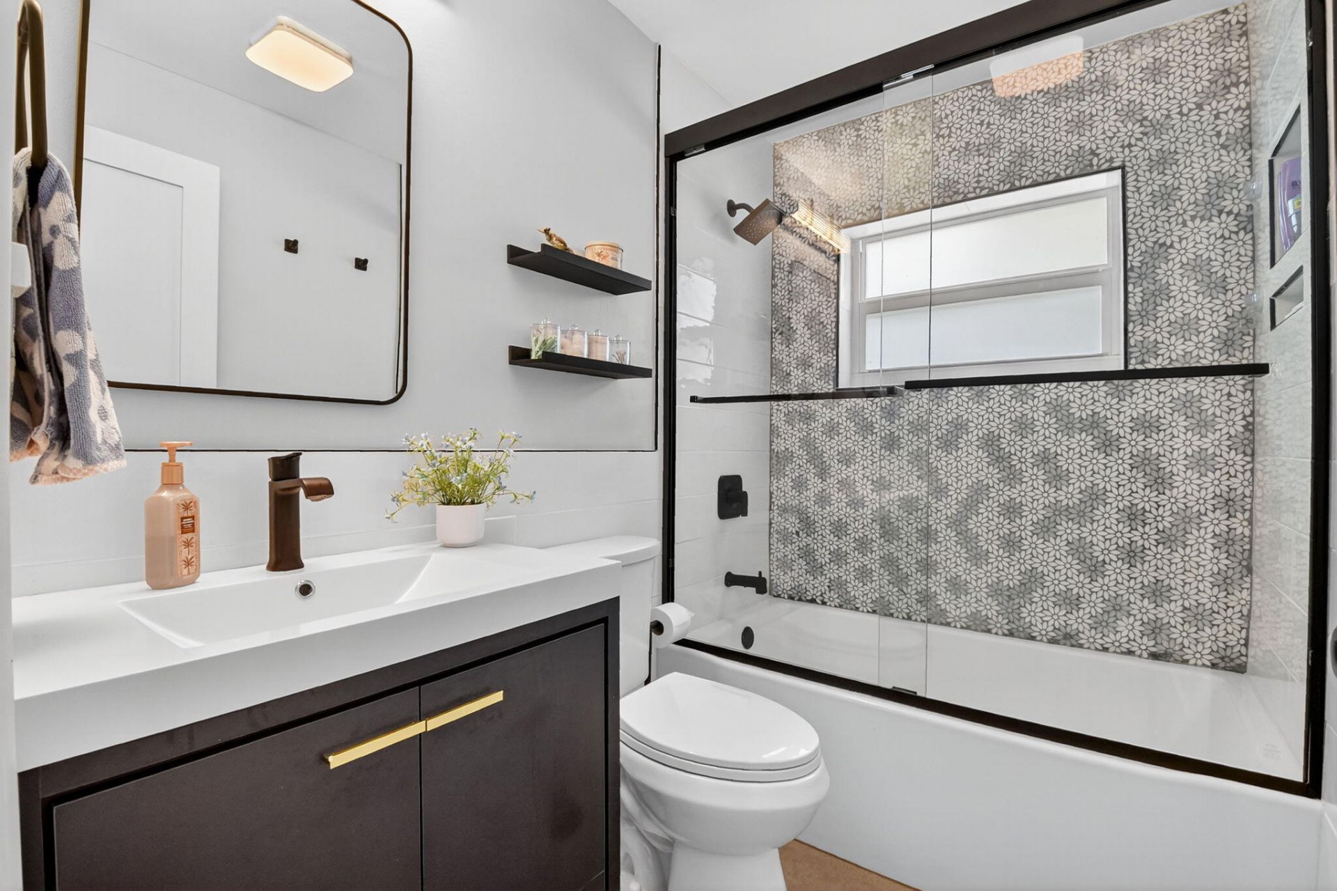 3957 NW 7th Court, Delray Beach, FL 33445 Photo