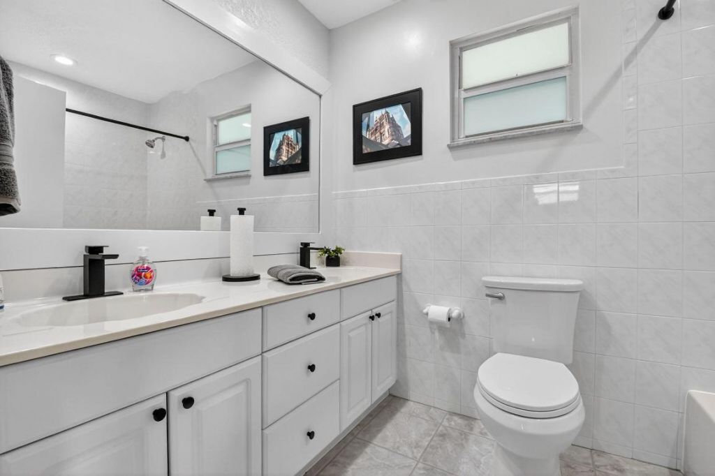 3957 NW 7th Court, Delray Beach, FL 33445 Photo