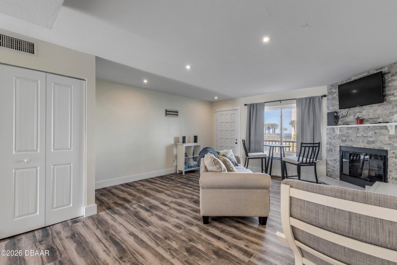4752 S Atlantic Avenue, Unit 1, Ponce Inlet, FL 32127 Photo