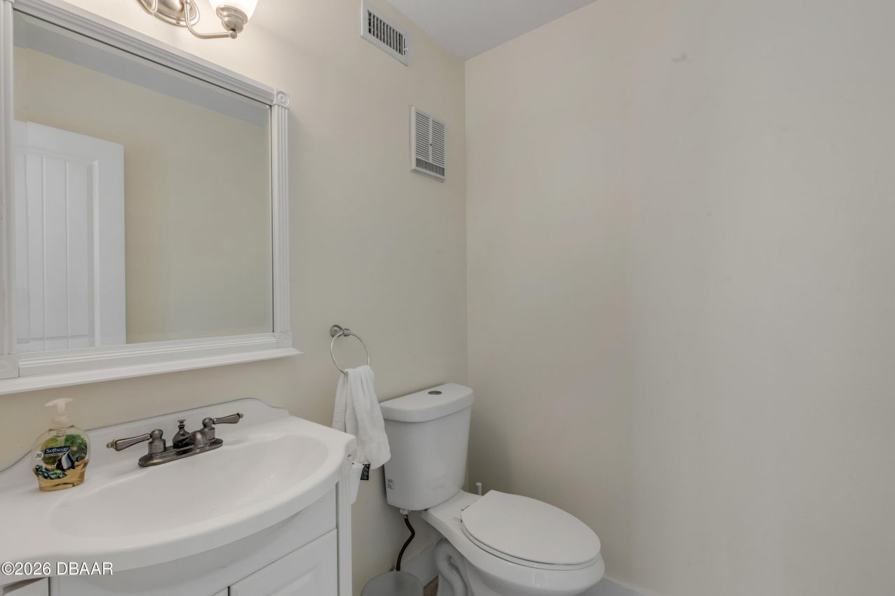 4752 S Atlantic Avenue, Unit 1, Ponce Inlet, FL 32127 Photo