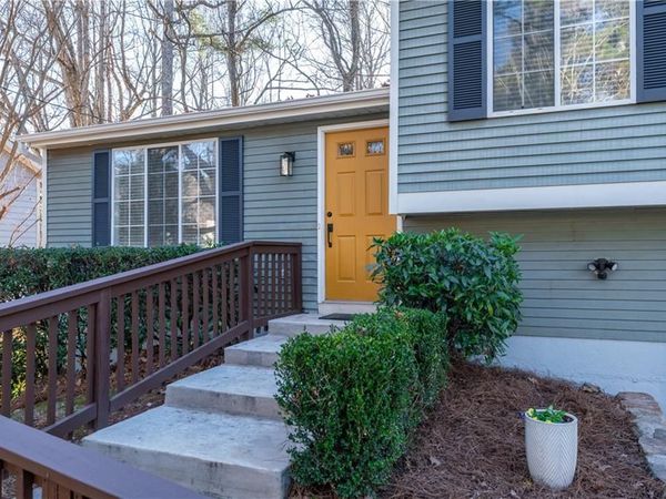 6734 Graves Mill Drive, Norcross, GA 30093