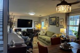 2327 Ridgeway Road photo 4