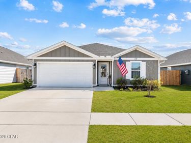 270 Boggy Creek Way, Callaway, FL 32404