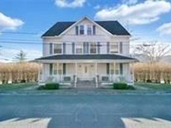 315 Woronoco Rd, Russell, MA 01071