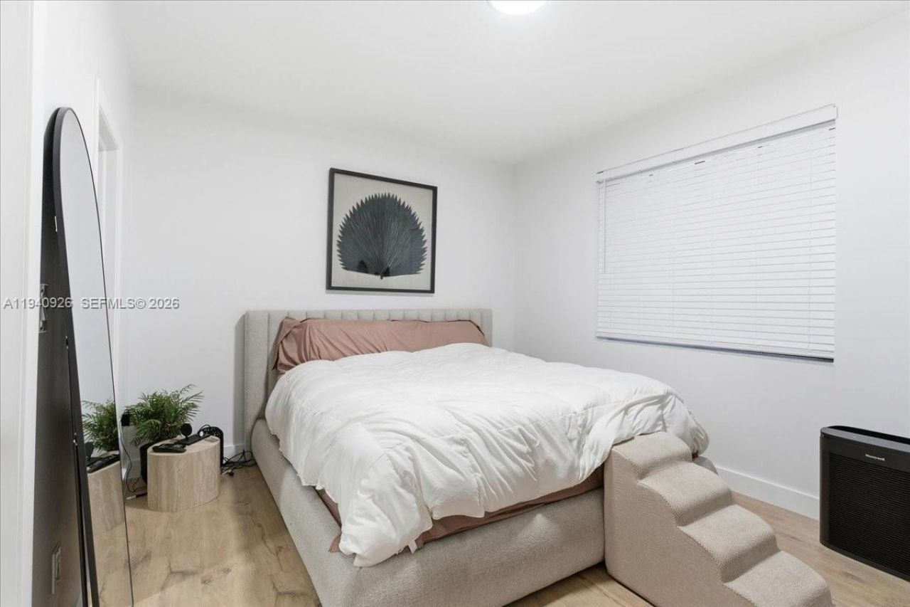 632 15th St, Miami Beach, FL 33139 Photo