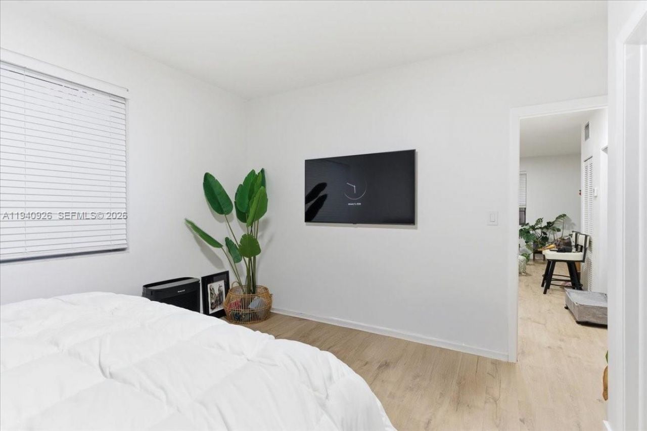 632 15th St, Miami Beach, FL 33139 Photo