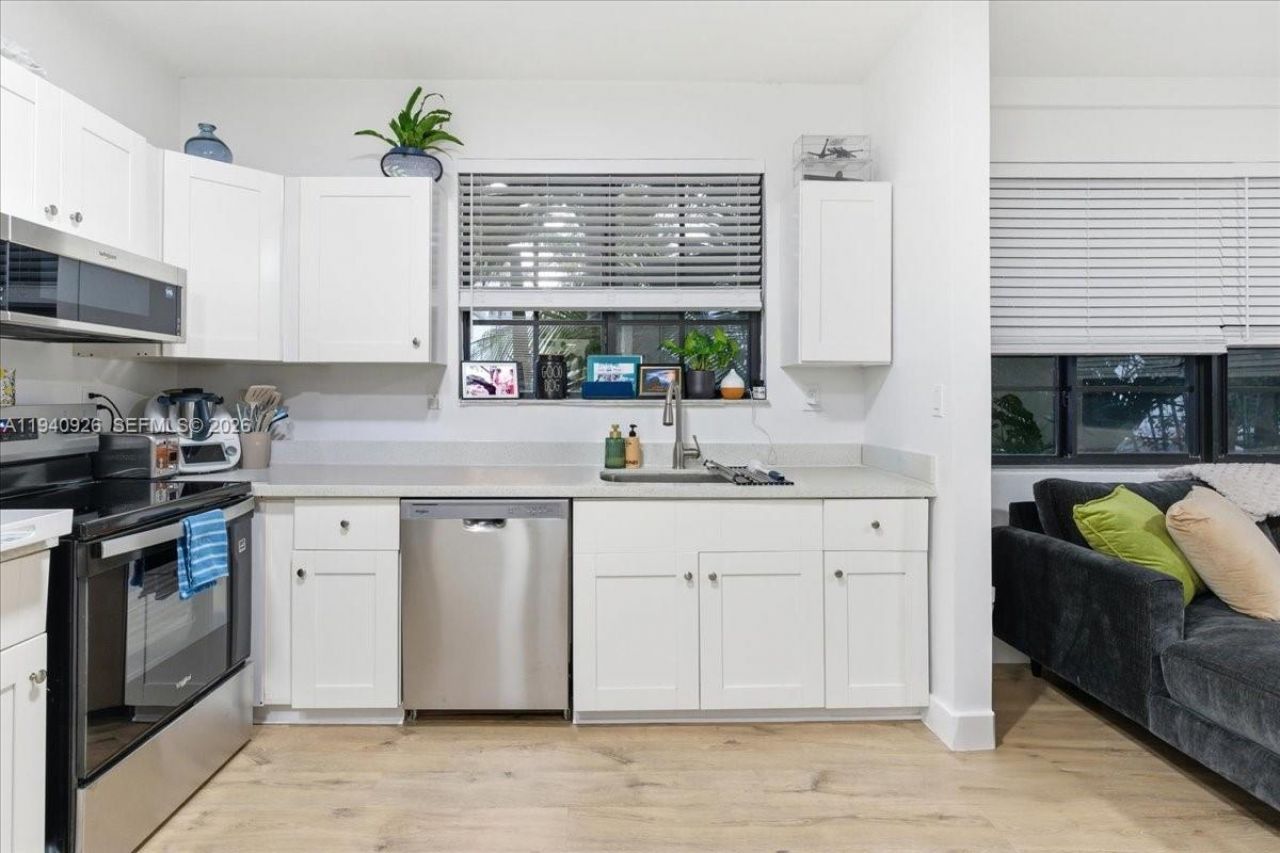 632 15th St, Miami Beach, FL 33139 Photo