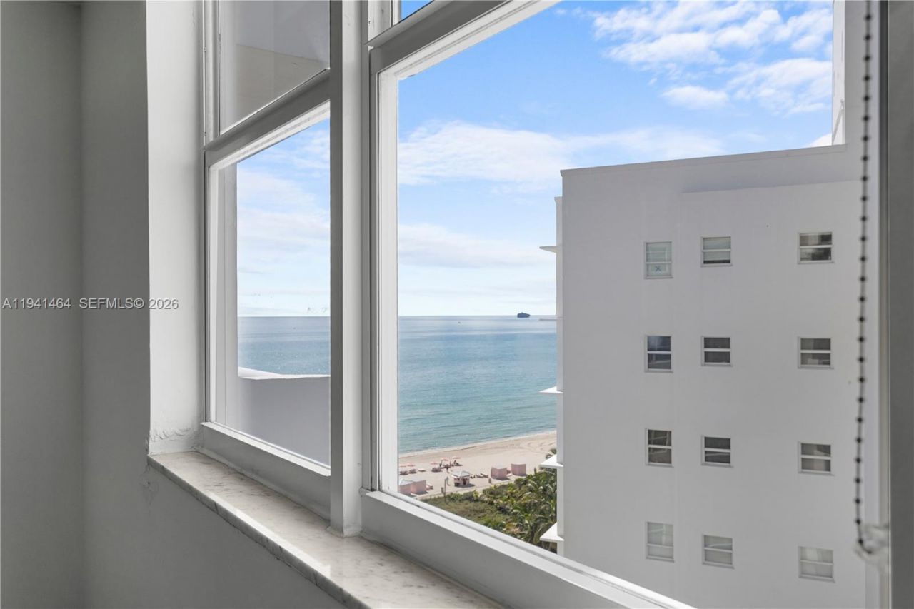 5001 Collins Ave, Unit 14C, Miami Beach, FL 33140 Photo