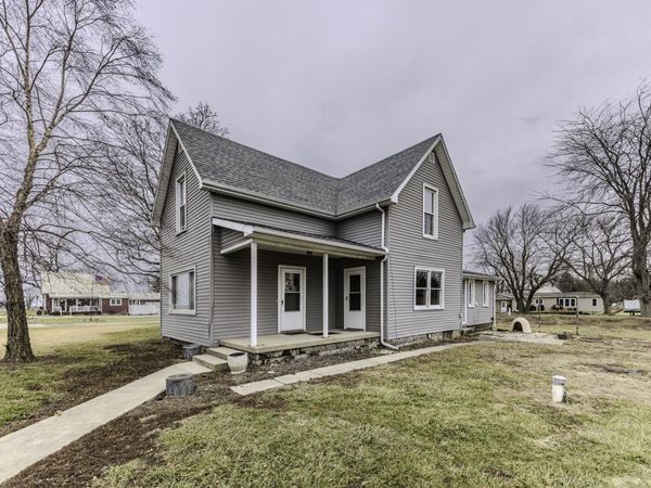 8060 W 900 S, Fairmount, IN 46928