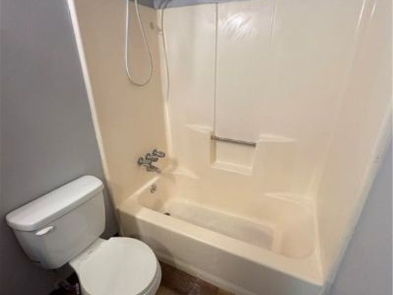 249 Folsom Street, Unit 8, Champion, OH 44483 Photo 9