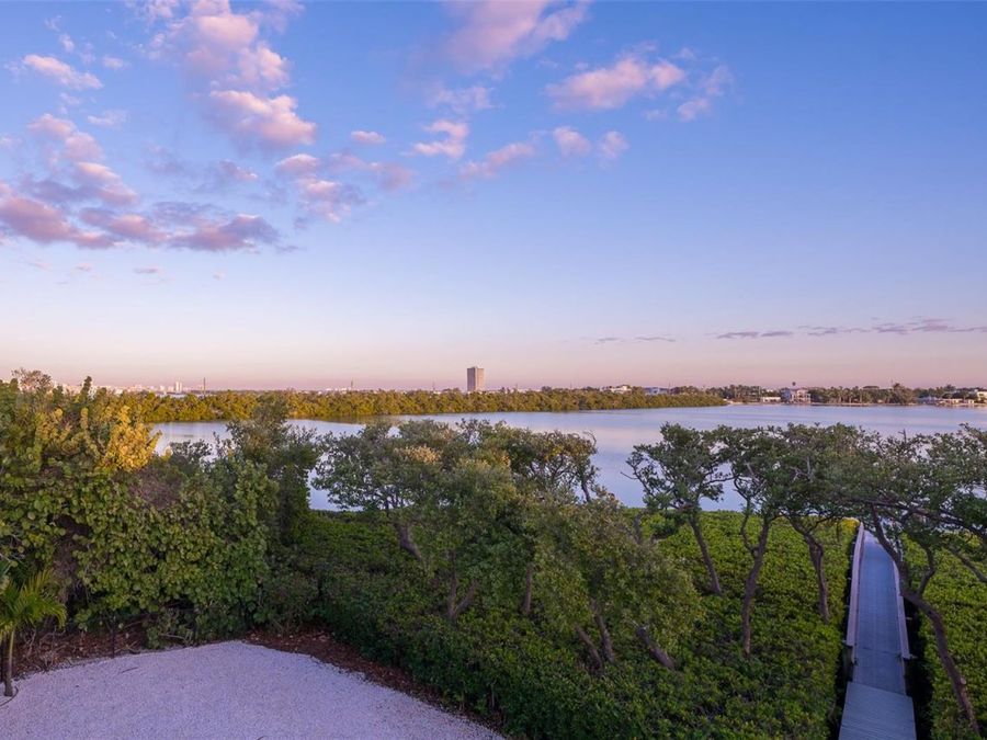 Property Image 80