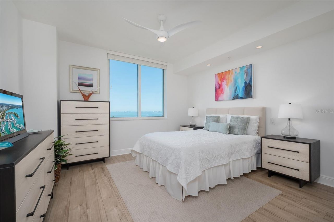 800 N Tamiami Trail, Unit 815, Sarasota, FL 34236 Photo