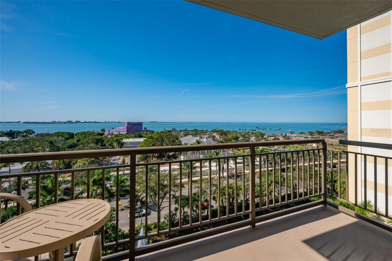 800 N Tamiami Trail, Unit 815, Sarasota, FL 34236 Photo