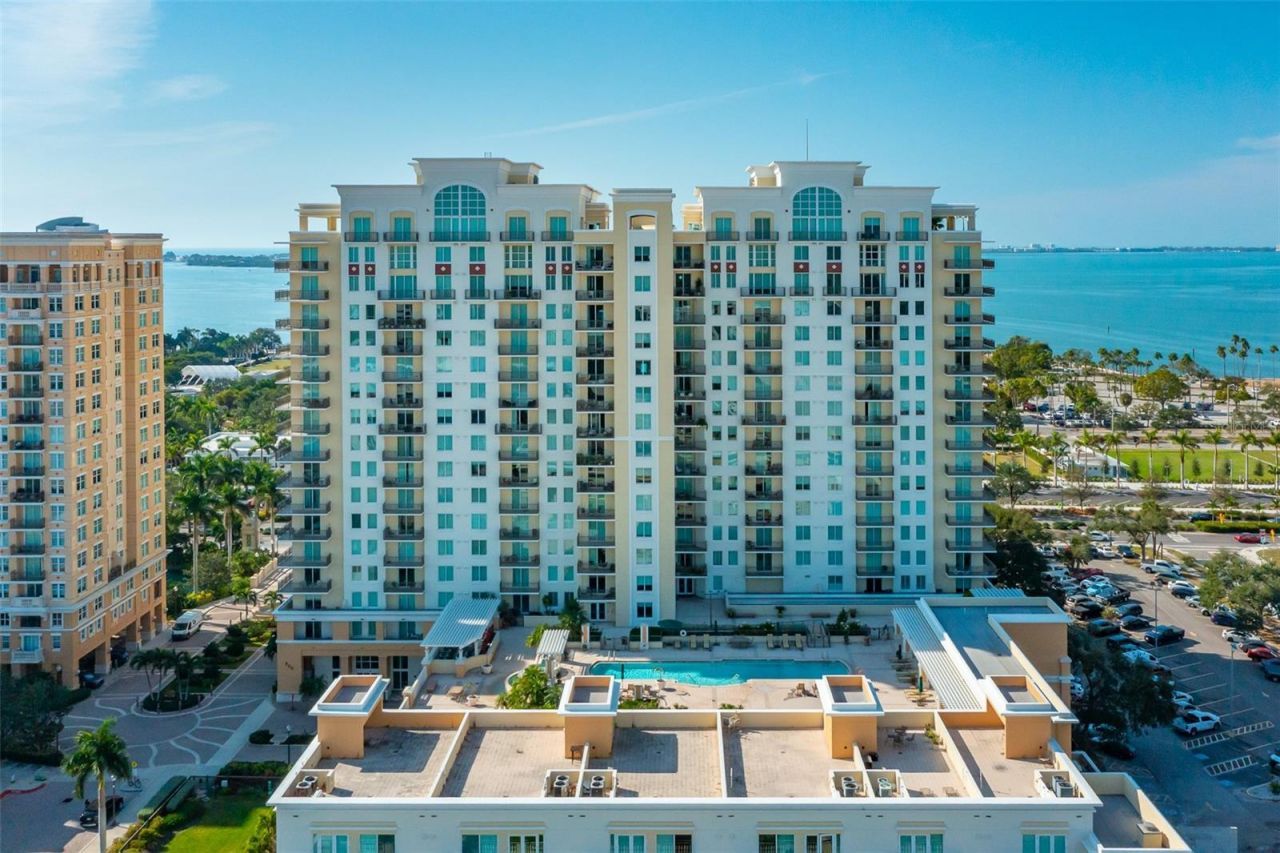 800 N Tamiami Trail, Unit 815, Sarasota, FL 34236 Photo