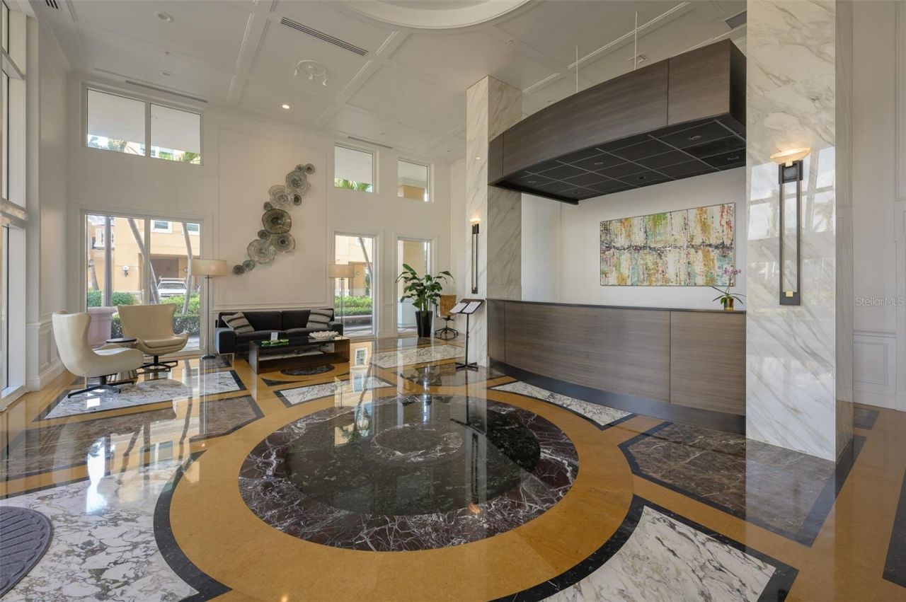 800 N Tamiami Trail, Unit 815, Sarasota, FL 34236 Photo